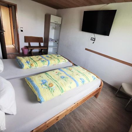Apartment Auszeit Mit Kueche Viel Ruhe Und Natur Untrasried ภายนอก รูปภาพ