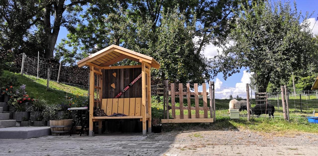 Apartment Auszeit Mit Kueche Viel Ruhe Und Natur Untrasried ภายนอก รูปภาพ